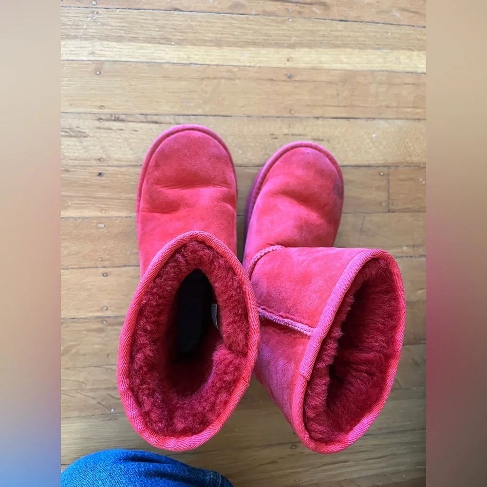 UGG little dirt